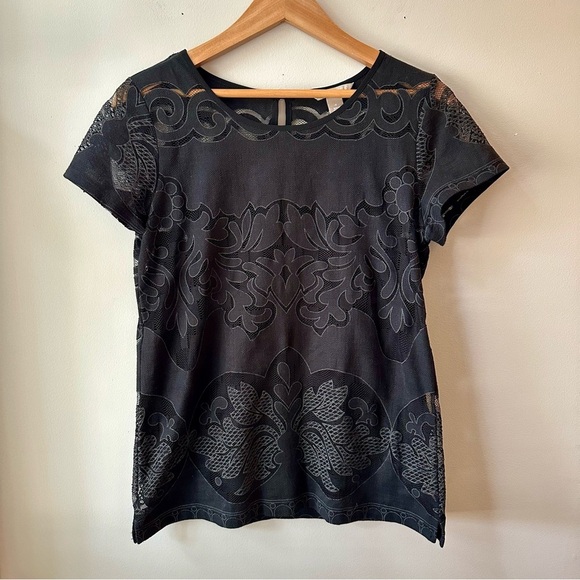 Banana Republic Black Lace Short Sleeve and Cami Top - Picture 1 of 8